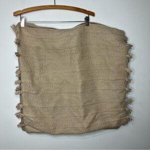 Set of 2 Magaschoni Home pillow covers with zip closure 22.5” x 23.75” set of‎ 2